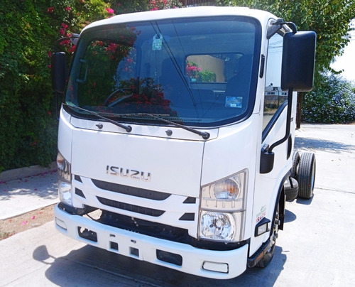 Isuzu Elf 300 2023