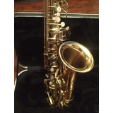 Se Vende Saxofón Alto, Marca Baldasare. En Buen Estado.