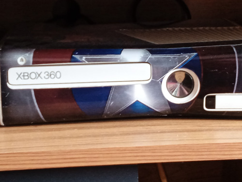 Xbox 360 Slim Branco Com Kitnet Com Hd Limpo + Vários Jogos De Brinde 