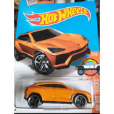 Lamborghini Urus Naranja Hot Wheels 