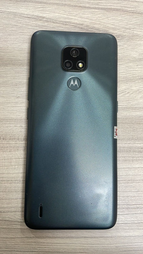 Motorola Moto E7 64gb Cinza Usado Com Defeito