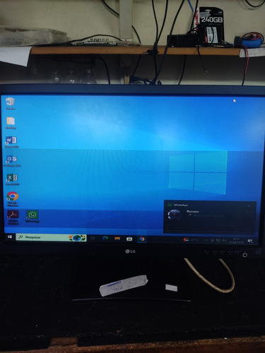 Monitor LG 23mb35vq-h Defeito De Tela 