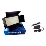 Iluminador Light Kit Pro Led 600 + Fonte 