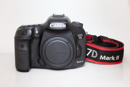  Canon Eos 7d Mark Ii Dslr Color  Negro
