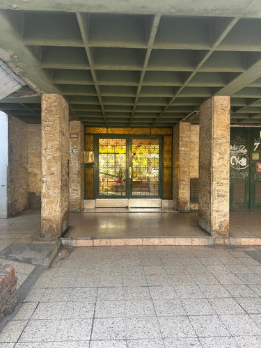 Departamento En Venta 3 Amb. Impecable!!! - Imagen 3