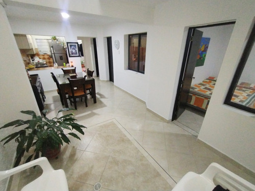 Casa En Venta En Belen Las Playas, Primer Piso