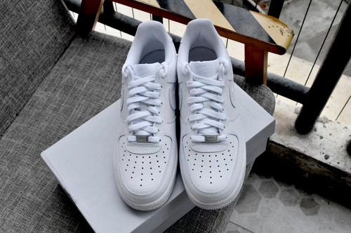 Tênis Nike Air Force 1  Branco Tamanho 40