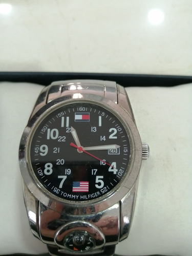 Reloj Tomy Hilfiger Denim Vintage. Usado Con Detalles 