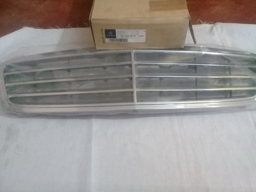 Parrilla  Radiador Para Mercedes W203 C20k C320 C32amg C230 Foto 3