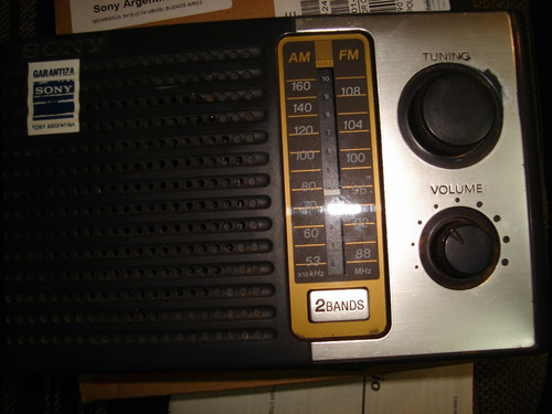 Radio Sony Mod.icf -f10 Sin Envios Funcionando En Caja Usada