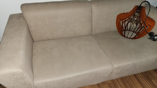 Sofa M&a Vittoria 3 Puestos Tela Beige - Usado Como Nuevo