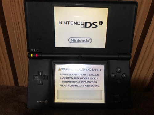 Nintendo Dsi Destravado Com R4