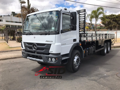 MB 2426 2021 CARROCERIA