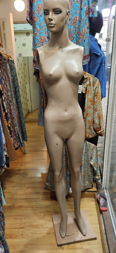 Maniquies  Mujer De Fibra De Vidrio