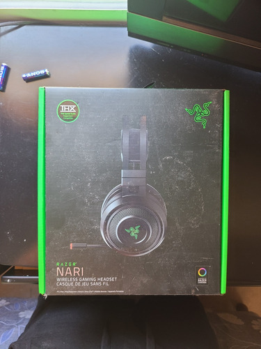 Auriculares Razer Nari