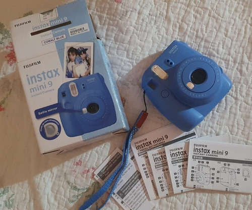 Câmera Instantânea Fujifilm Instax Mini 9 (cobalt Blue)