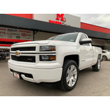 Chevrolet Silverado 6 Cil Modelo 2015