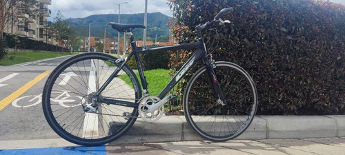 Bicicleta De Ruta,gw En Aluminio, Shimano, Ruedas Rin 30.