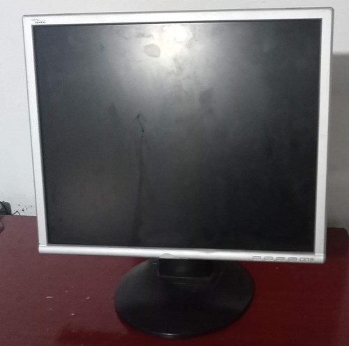 Monitor Lcd Quadrado 5x4 Fullscreen Fujitsu Siemens (ñ Liga)