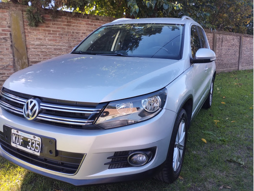 Volkswagen Tiguan 2012 2.0 Sport & Style Tsi 200cv