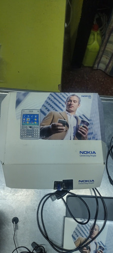 Celular Nokia E62 