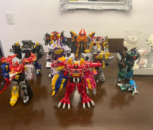 Megazord Bandai