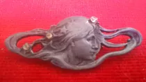 Antiguo Broche Mujer Peltre Strass Art Nouveau Joven Dama