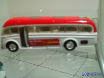 Miniatura De Ônibus Sem Escala