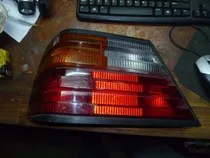 Vendo Lampara Trasera Izquierda De Mercedes Benz W124, 1987