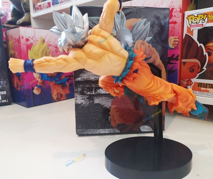 Goku Ultra Instinto Figura Coleccionable Envío gratis