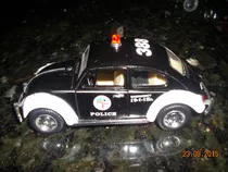 Miniatura Volkswagen Fusca Policia Esc. 1:36