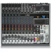 Mezcladora Behringer Mixer Xenyx X1832usb Con Usb Y Efectos