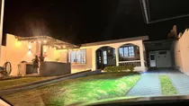 Casa Remodelada Con 316m2 De Terreno En Pomasqui