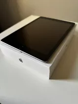 iPad Apple 6th Generation 9.7 32gb Cinza-espacial A1893