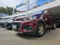 Chevrolet Tracker 1.8 Awd 4x4 At 2017 Bordo Usado Nt