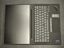 Lenovo Thinkpad X1 Carbon Gen 10-14'' Táctil, I7, Ssd De 