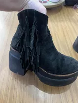 Zapatos Negros 38/39 Con Flecos