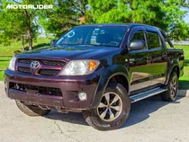 Toyota Hilux Dx Td 2.5 4x2 Extra Full | Permuta / Financia