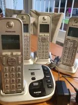 Teléfonos Inalambricos Panasonic De 4 Bases Modelo Kx-tgd220