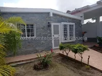 Lolimar Fernandez Alquila Casa Cabudare Centro Lara Venezuela