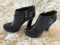 Botas  Cuero Guess  Originales 26,5 Cm  T. Sarkany Paruolo 