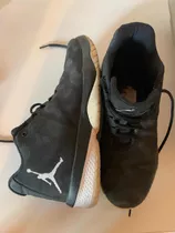 Nike Jordan B.fly