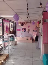 Vendo Cafeteria Bar,  Waffles Eroticos, Unicos  Quito Norte