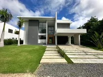 Vendo Villa En Punta Cana Village De 5 Habitaciones 