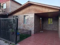 Linda Y Acogedora Casa En Maipu 3d / 1b