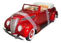 Ford 1937 Deluxe - Clasico Convertible - Road Signature 1/18