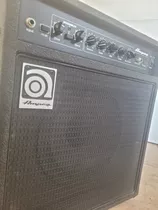 Amplificador De Bajo Ampeg Ba-110 V2 40 Watts! Como Nuevo!