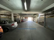 Venta De Parking Funcionando Mas Posibilidad De Apto Nuevo!