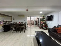 Renta House Vip Group Casas En Venta En Cabudare Lara Ubicado En La Mora Cabudare, El Cual Se Encuentra En Urbanización Cerrada, Con Vigilancia