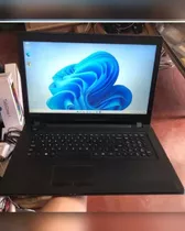 Lenovo De 17.3 I3 6ta Gen 256gb Ssd Y 8gb De Ram Como Nueva